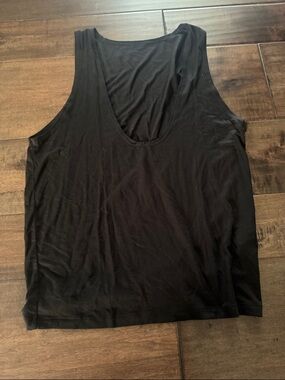 Joah brown low front scoop tank